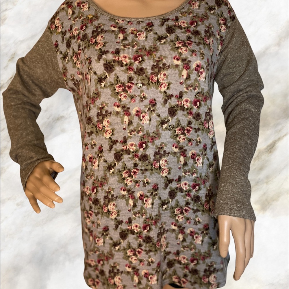 Miss Me Embellished Bling Sweater Size Medium VGC